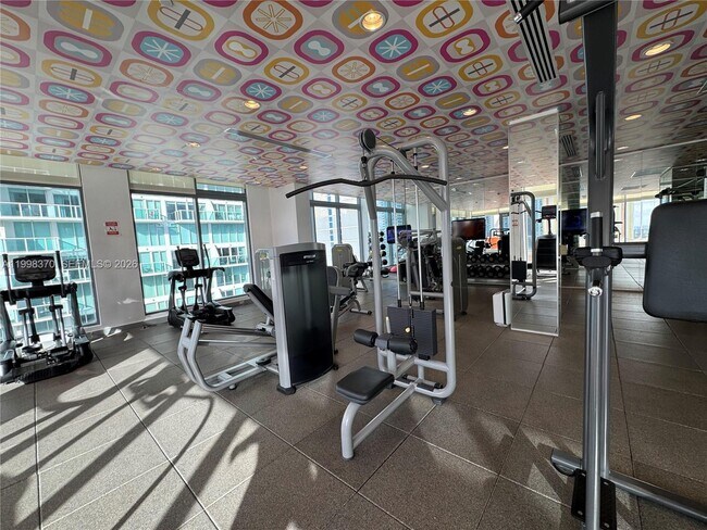 Building Photo - 31 SE 6th St