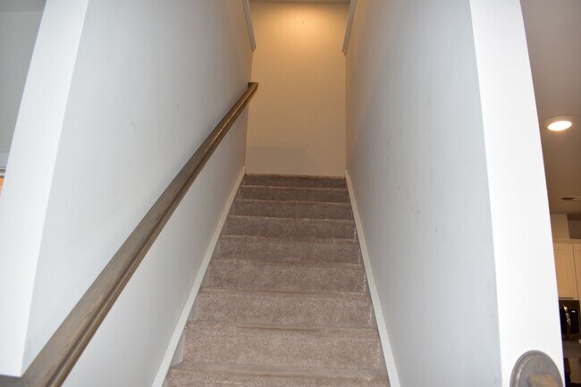 Building Photo - Charming 3BR Townhome in Greer
