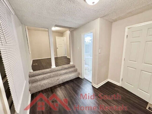 Building Photo - 655 Granada Rd