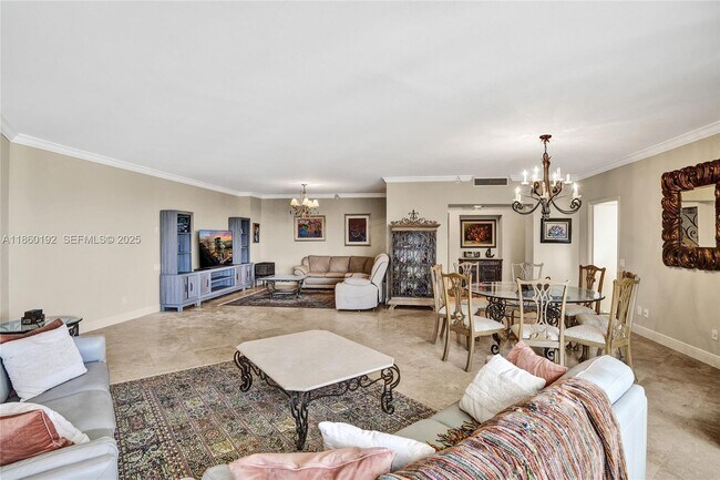 Building Photo - 21050 Point Pl