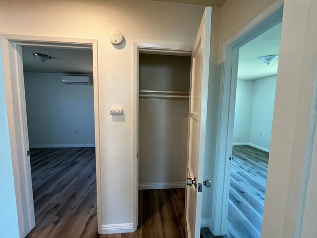 Building Photo - 2Bedroom/1  Bath home in Whittier