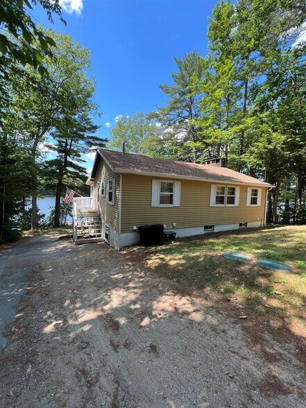 Building Photo - 94 Harbor Rd