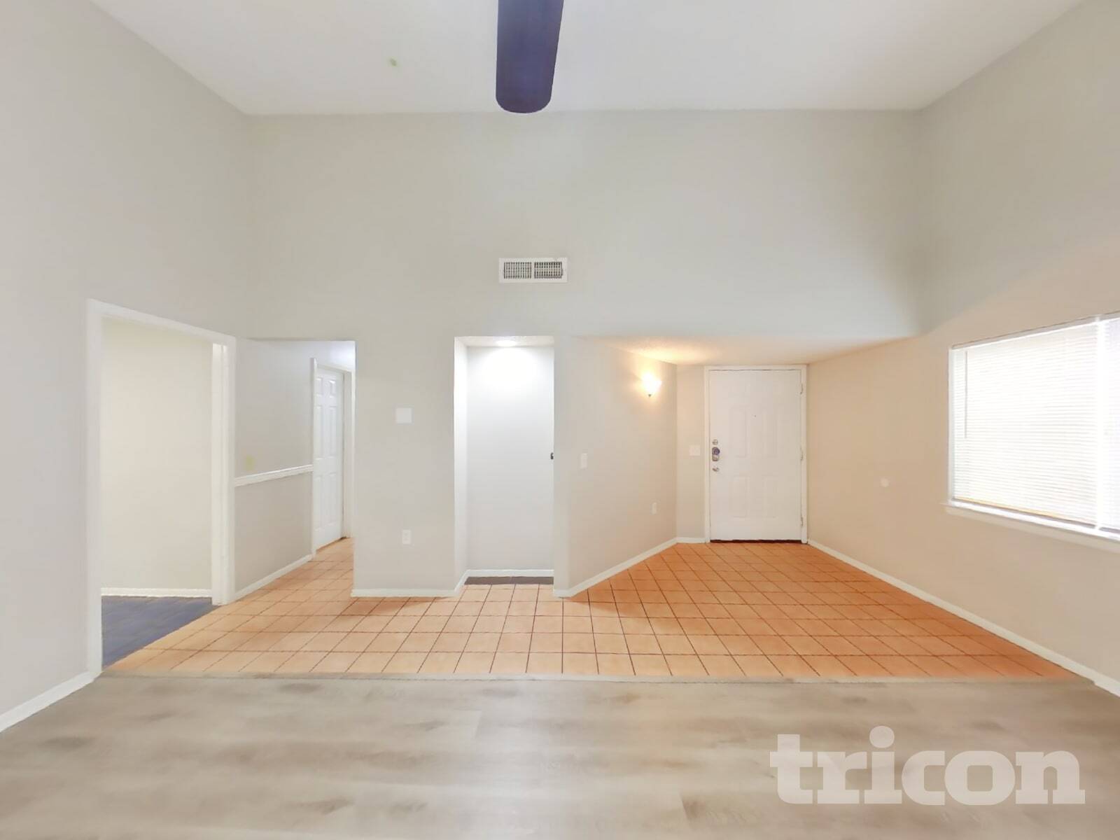 Building Photo - 9302 Points Edge