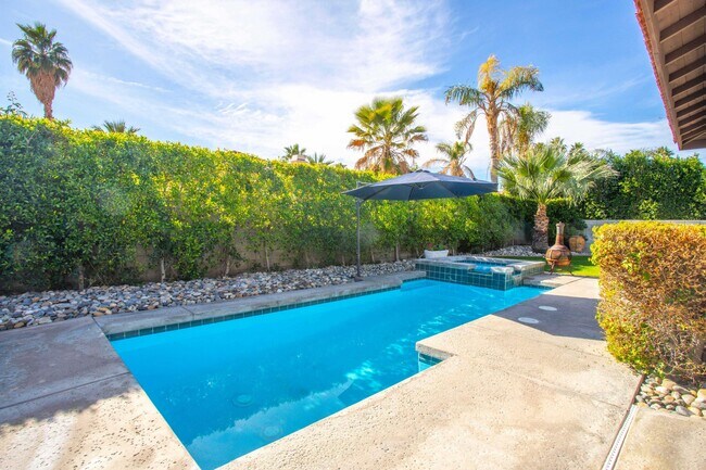 Building Photo - 74629 Lavender Way