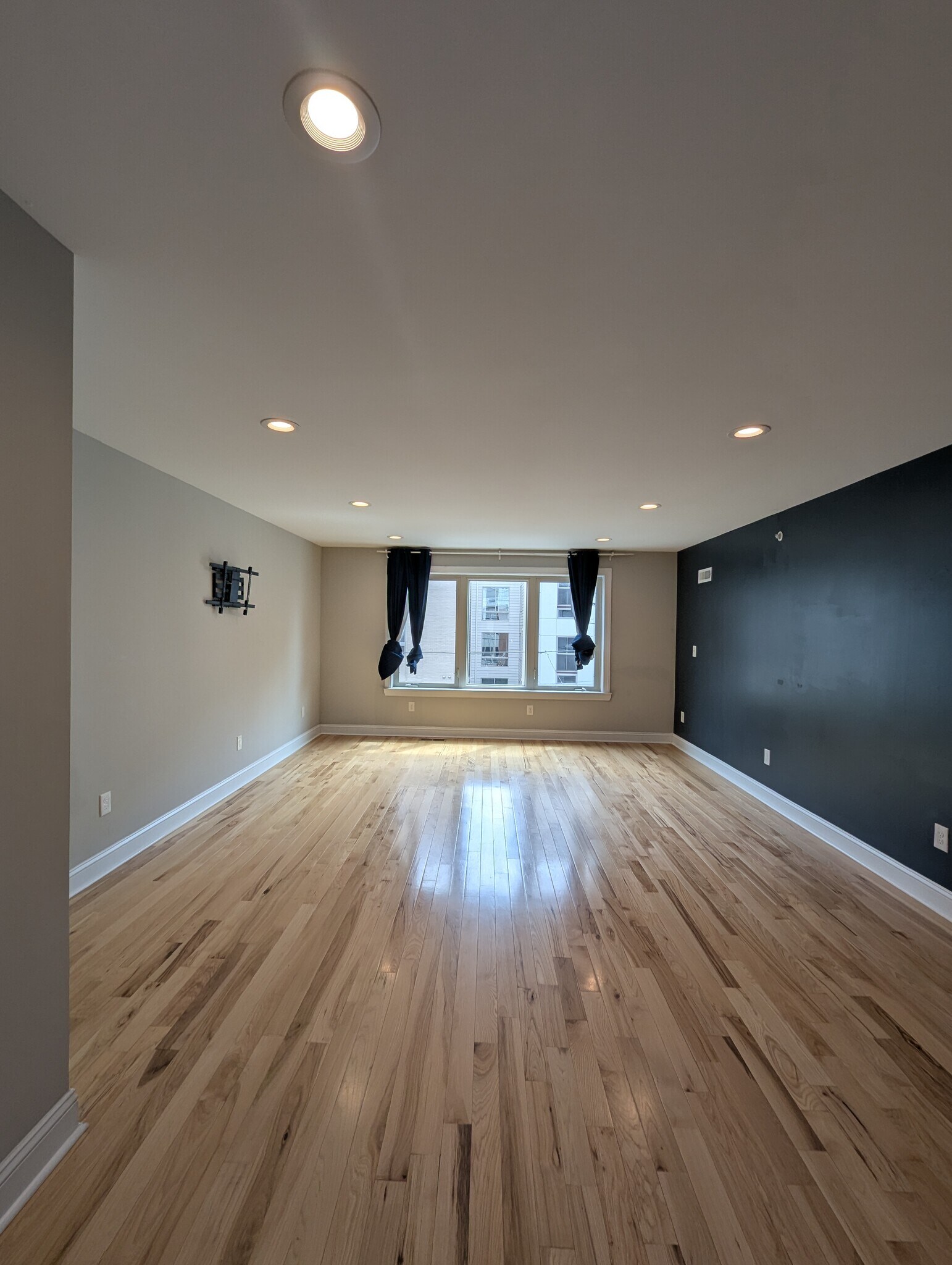 Building Photo - 1644 N 2nd St
