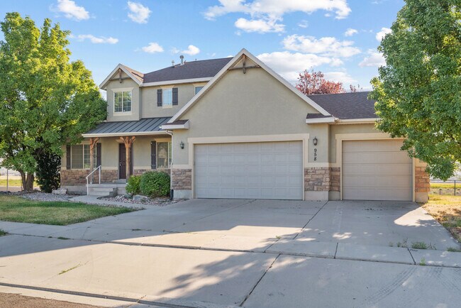 Building Photo - 958 N Buffalo Dr