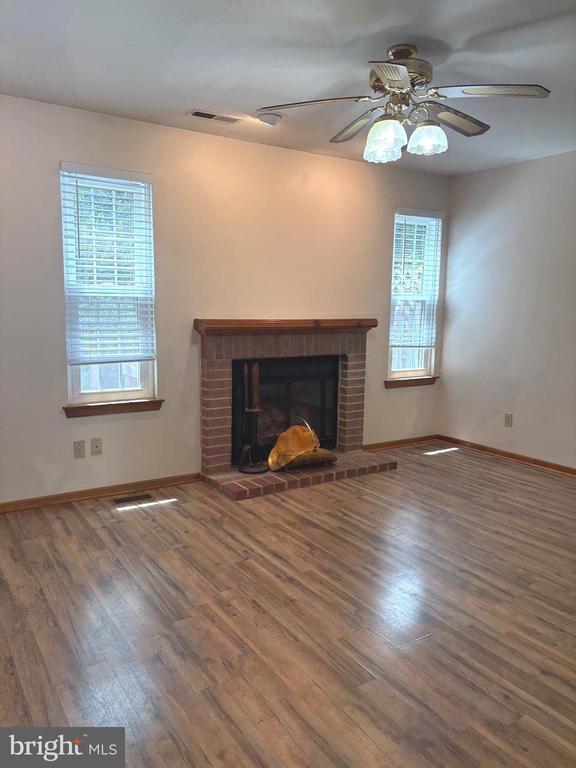Building Photo - 8 Partridge Ct