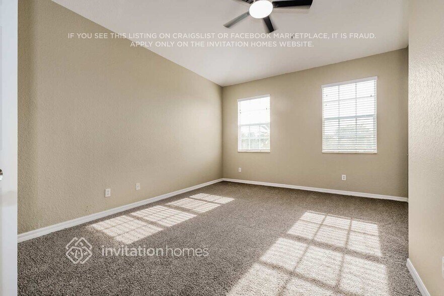 Building Photo - 253 E Bay Cedar Cir