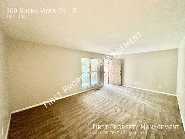 Building Photo - 300 Buena Vista Dr