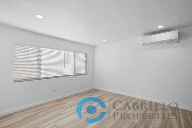 Building Photo - 4669 34th St