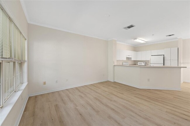 Building Photo - 3593 Conroy Rd