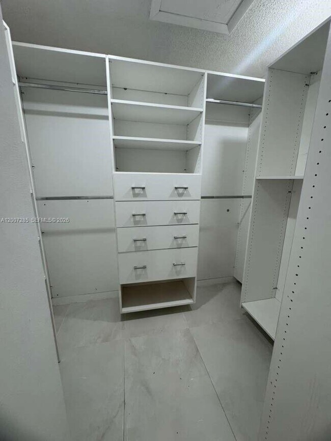 Building Photo - 7478 NW 34th St