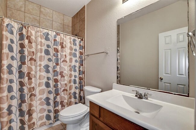 Building Photo - 21634 Rainfall Park Dr