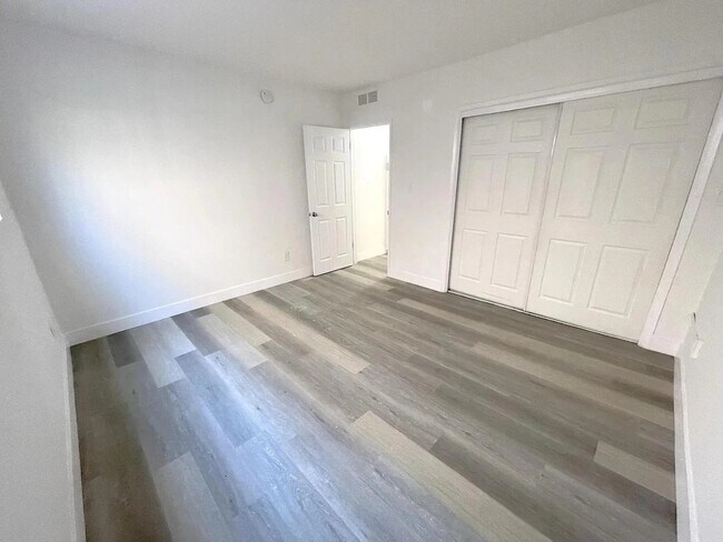 Building Photo - 1974 S Garth Ave