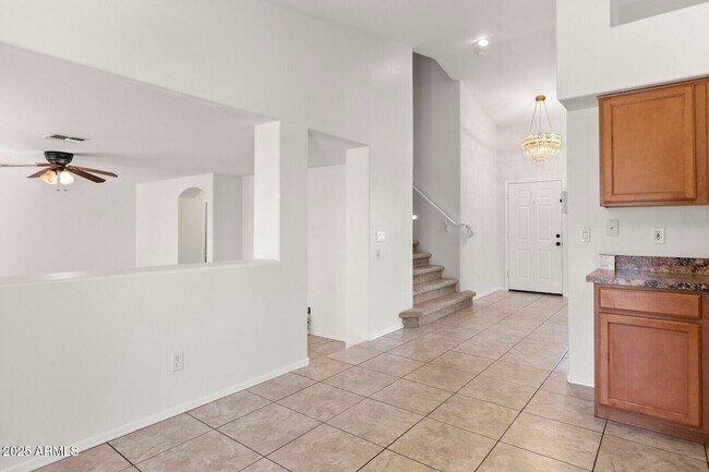 Building Photo - 3297 E Warbler Rd