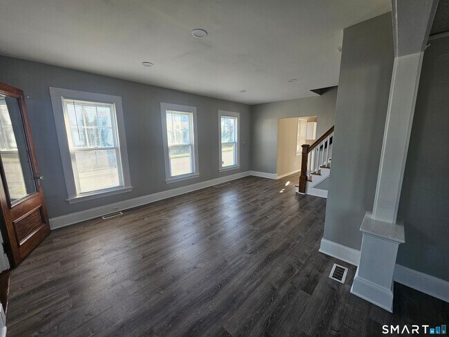 Building Photo - 1810 Dixwell Ave
