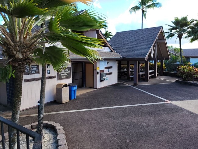 Building Photo - 98-1700 Kaahumanu Street A