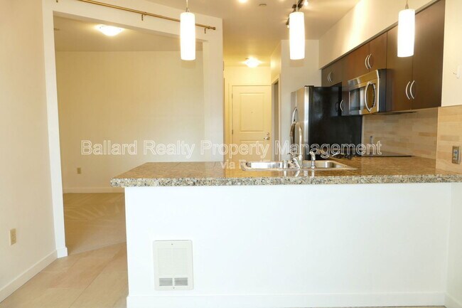 Building Photo - 5450 Leary Ave NW