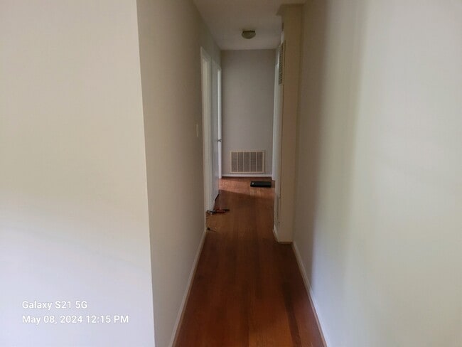 Building Photo - 9315 Feldbank Dr