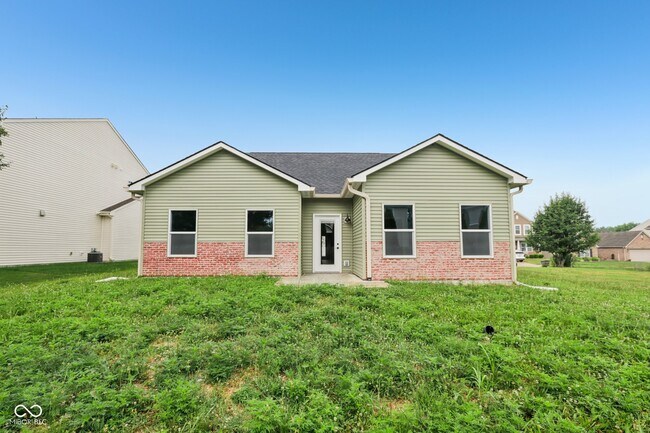 Building Photo - 8355 Fieldfare Way