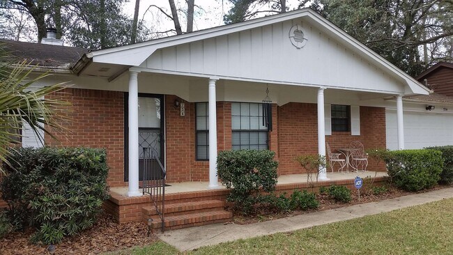 Building Photo - 754 Silver Maple Dr