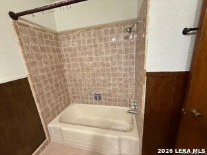 Building Photo - 4102 Kirby Dr