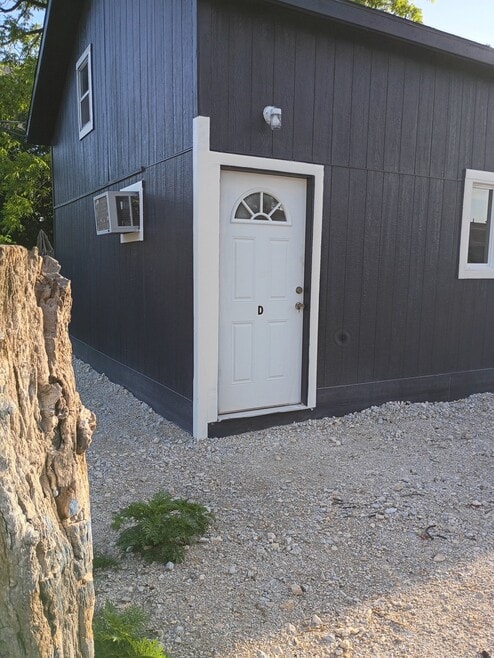 Building Photo - 726 Chestnut St