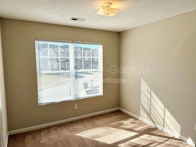 Building Photo - 2304 Bigwood Trail