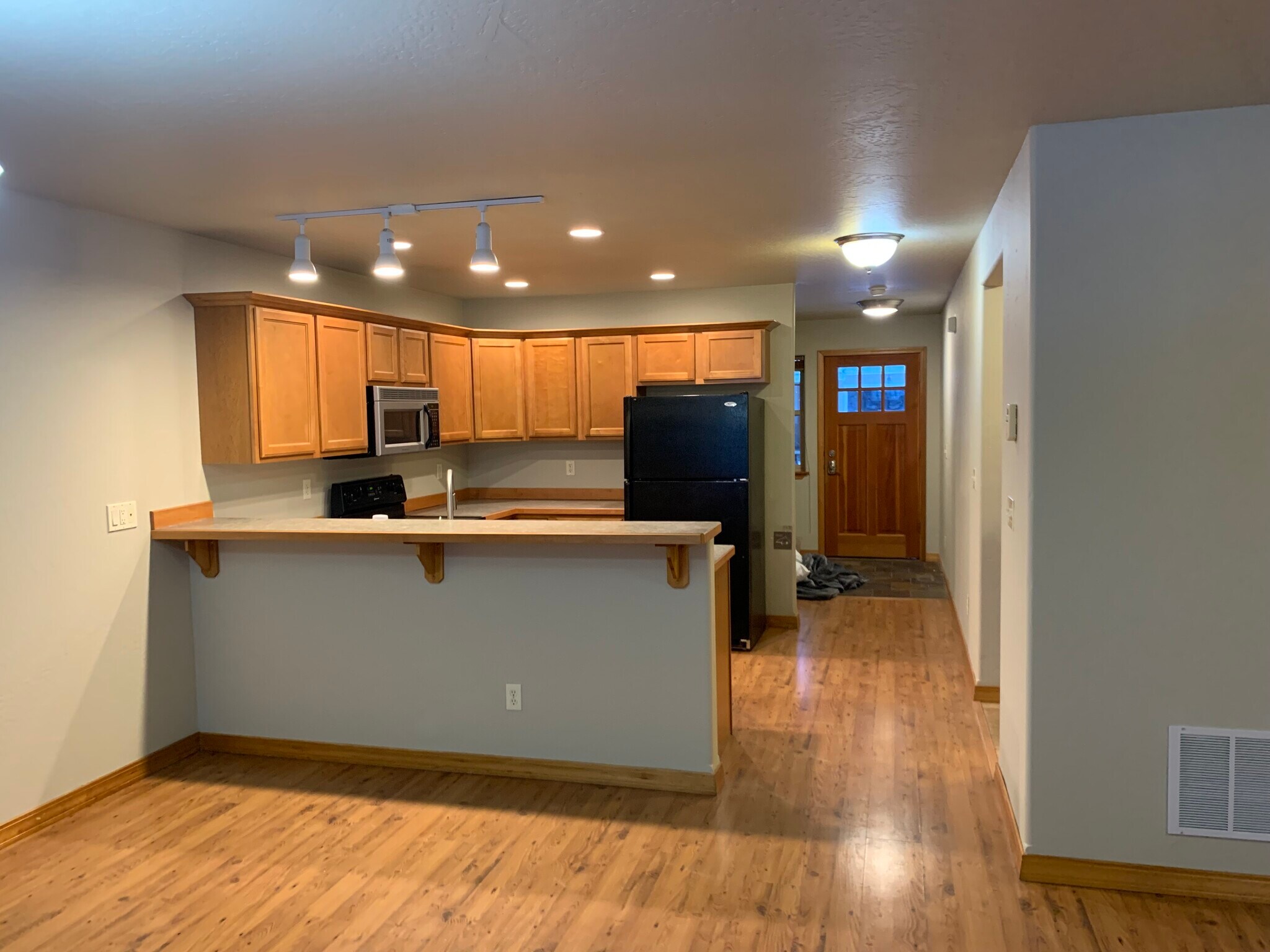 Building Photo - 2947 N 27th Ave