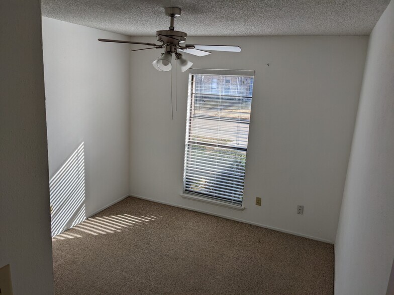Bedroom 2 - 1855 Sandy Ridge Ct