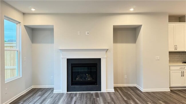 Building Photo - 2278 Whistler Wy NE
