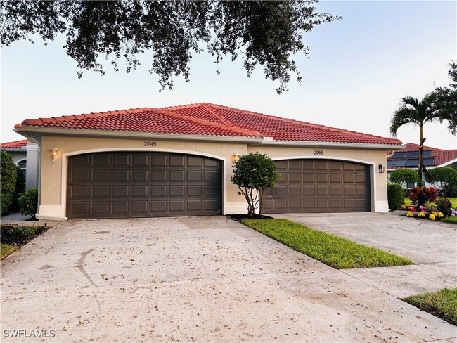 Building Photo - 2045 Crestview Way