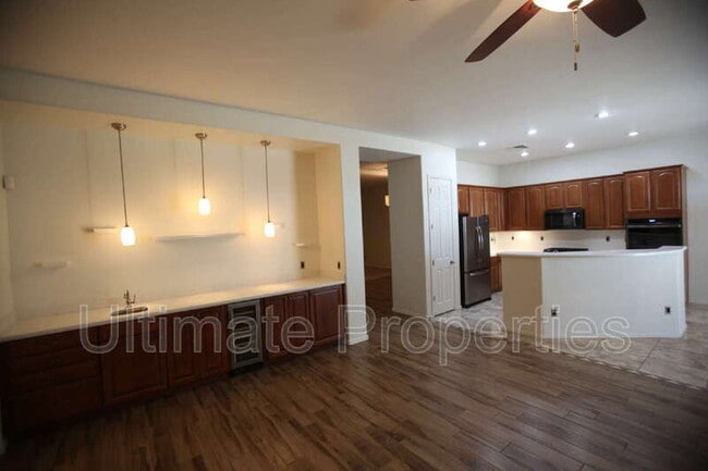 Building Photo - 26134 N Desert Mesa Dr