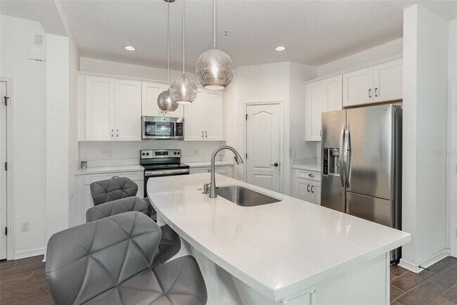 Building Photo - 14437 Brushwood Way