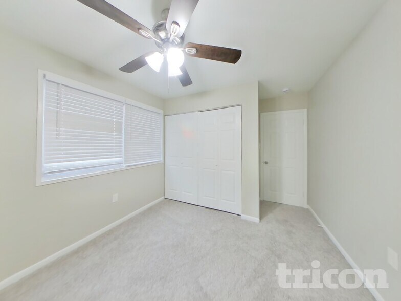 Building Photo - 13032 Thyme Ct