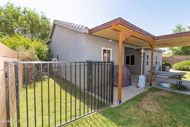 Building Photo - 43963 Glenraven Rd