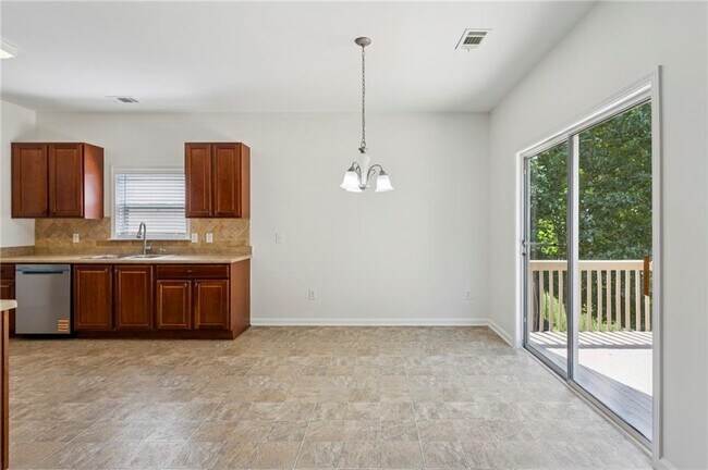 Building Photo - 952 Mill Creek Ave