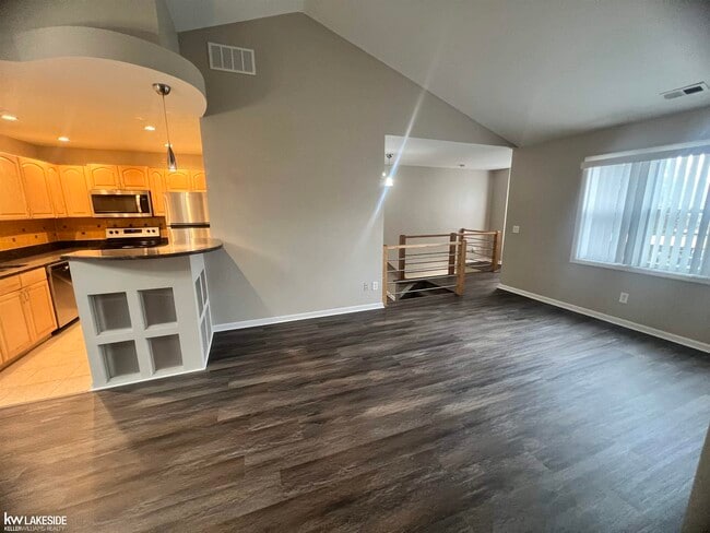 Building Photo - 1511 Porter Cir