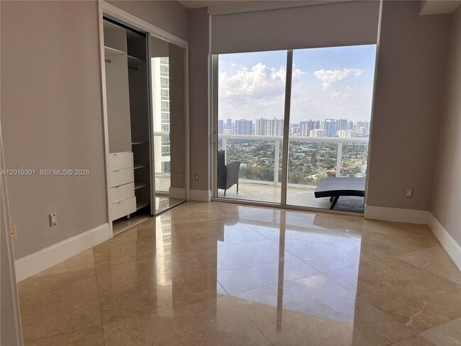 Building Photo - 18101 Collins Ave