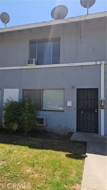 Primary Photo - 1140 Cero Ct