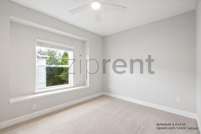 Building Photo - 11496 Fathom Ct