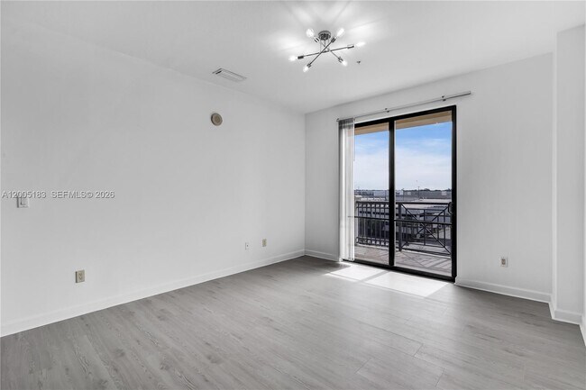 Building Photo - 8395 SW 73rd Ave