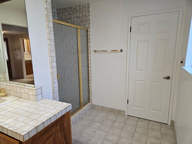 Building Photo - Spacious Willow Glen Home nestled near the end of a quiet cul-de-sac.