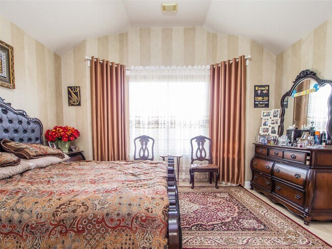 Building Photo - 16307 Pebble Crest Ct