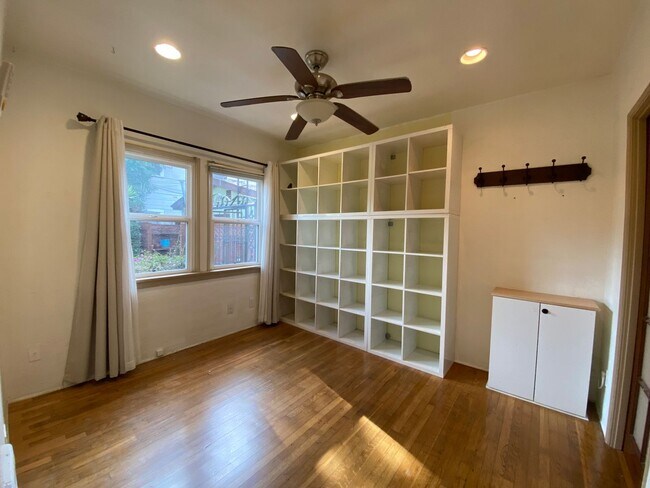 Building Photo - Park Blvd