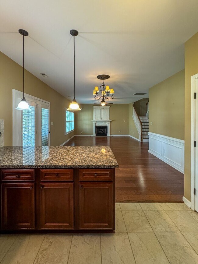 Building Photo - 2900 Blackwater Ct
