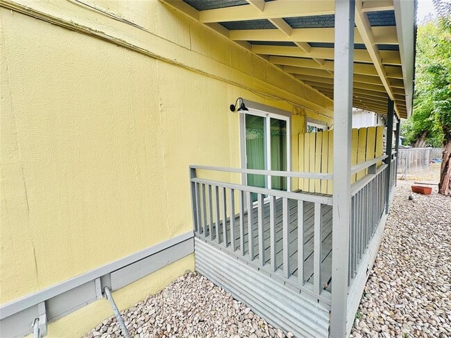 Building Photo - 1314 Southport Dr