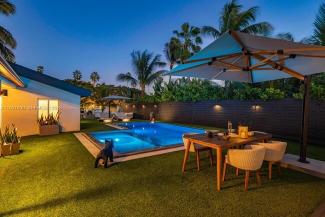 Building Photo - 901 NW 7th Street Rd