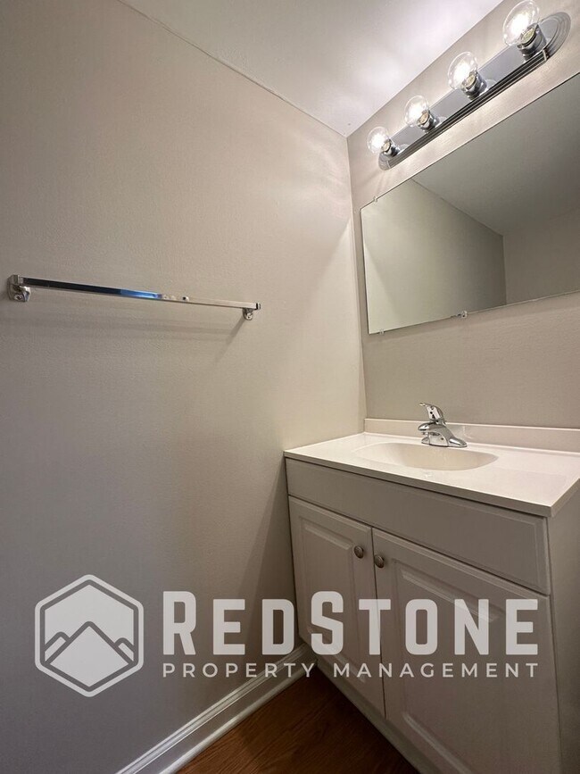 Building Photo - 1509 Edith St