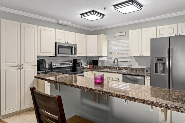 Building Photo - 4450 E Windmill Dr